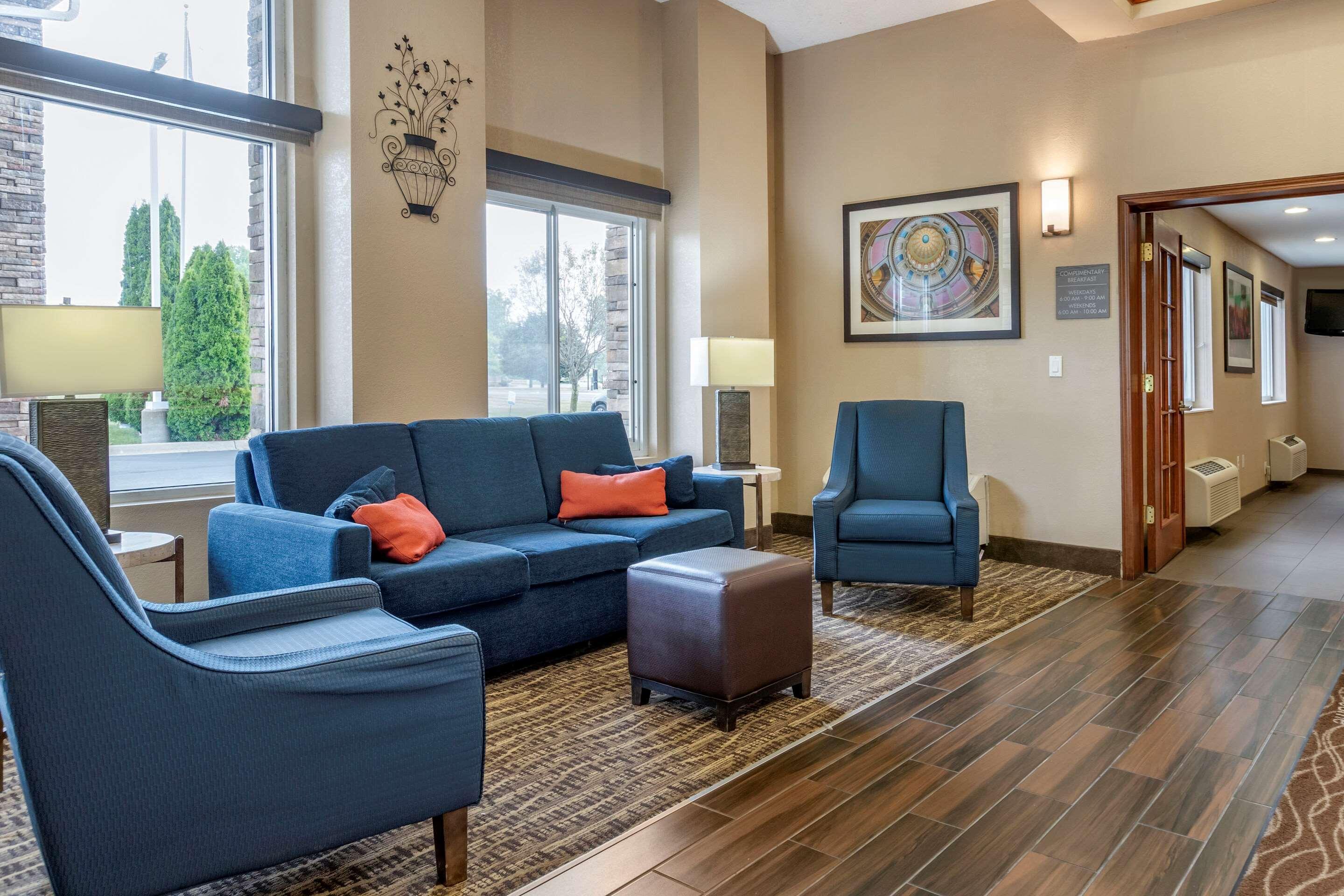 Comfort Inn & Suites Dimondale - Lansing Kültér fotó
