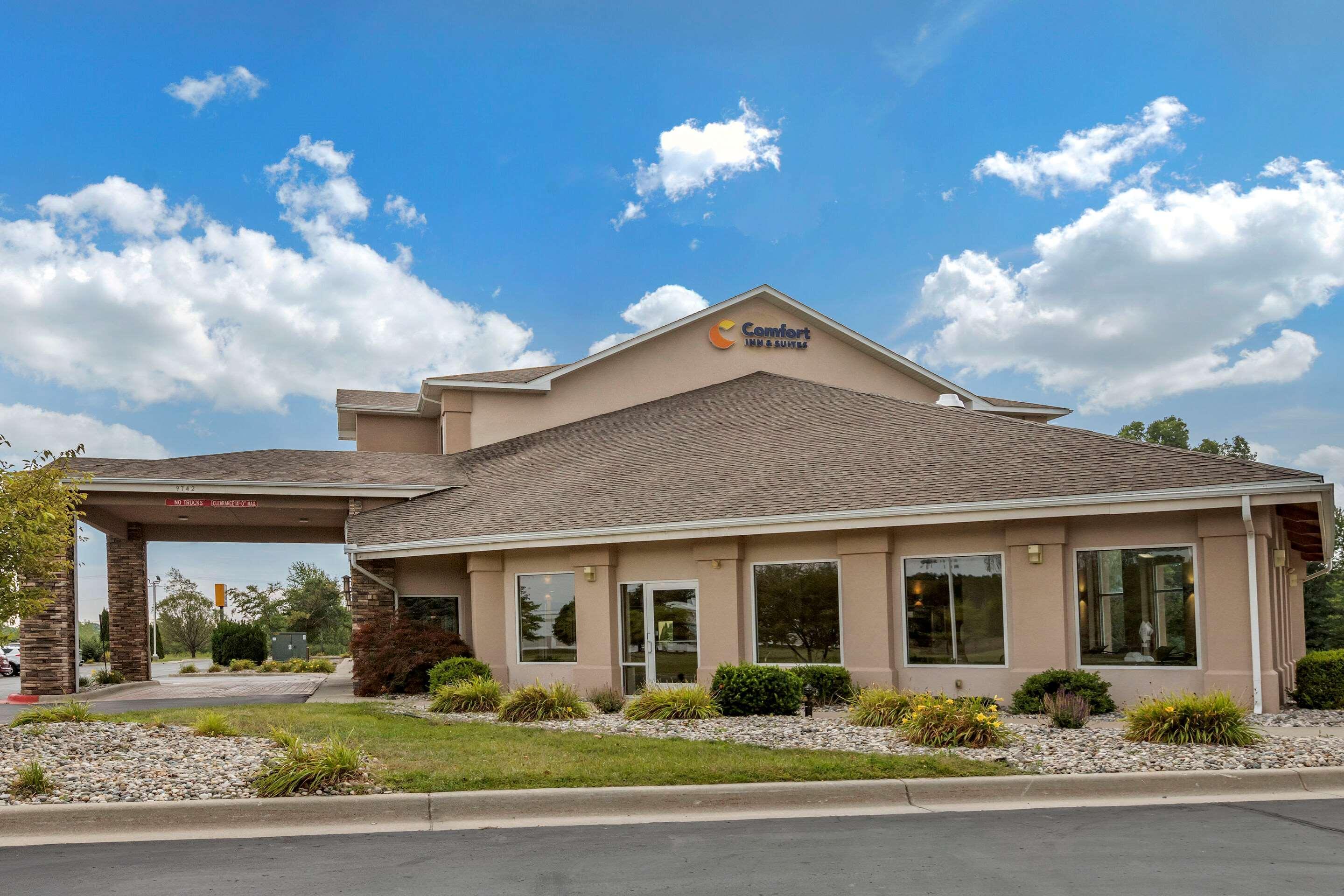 Comfort Inn & Suites Dimondale - Lansing Kültér fotó